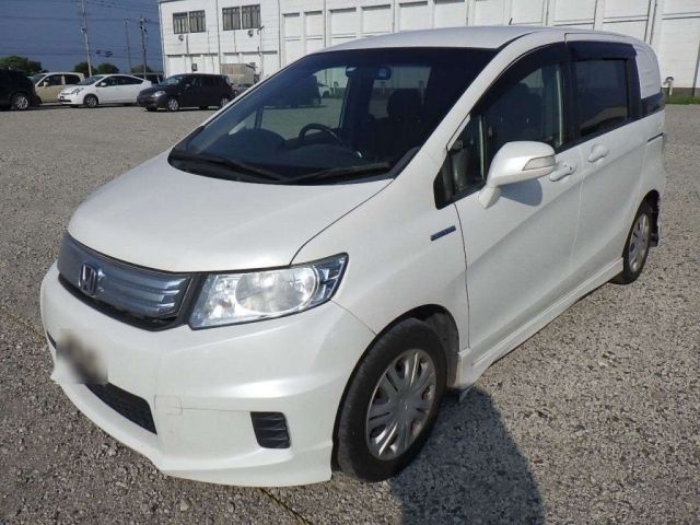 70005 Honda Freed spike GP3 2013 г. (TAA Minami Kyushu)